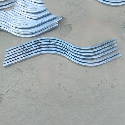  鋼方管S形整體拉彎